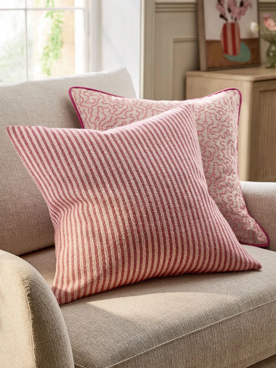 Kussentjes En Plaids|Kussentjes En Plaids*Next 50 x 50cm Woven Stripe Cushion