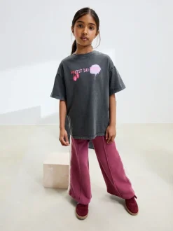 Tops|T-Shirts|Next Antraciet graffiti - Oversized T-shirt met grafische print (3-16jr)