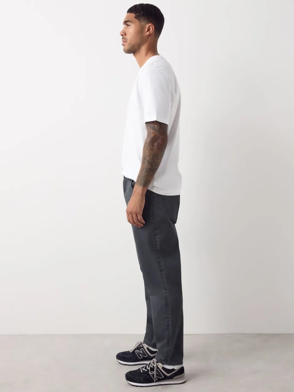 Jeans|Next Antracietgrijs - Klassieke stretchjeans met standaard taps toelopende pasvorm