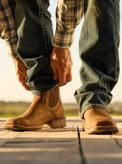 Boots*Ariat Hybrid Low Boy Boots