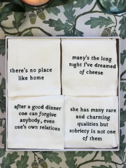 Tafellinnen En Placemats |Avalon Home Avalon Wonen Set van 4 Literary Collection servetten van 100% katoen in geschenkdoos