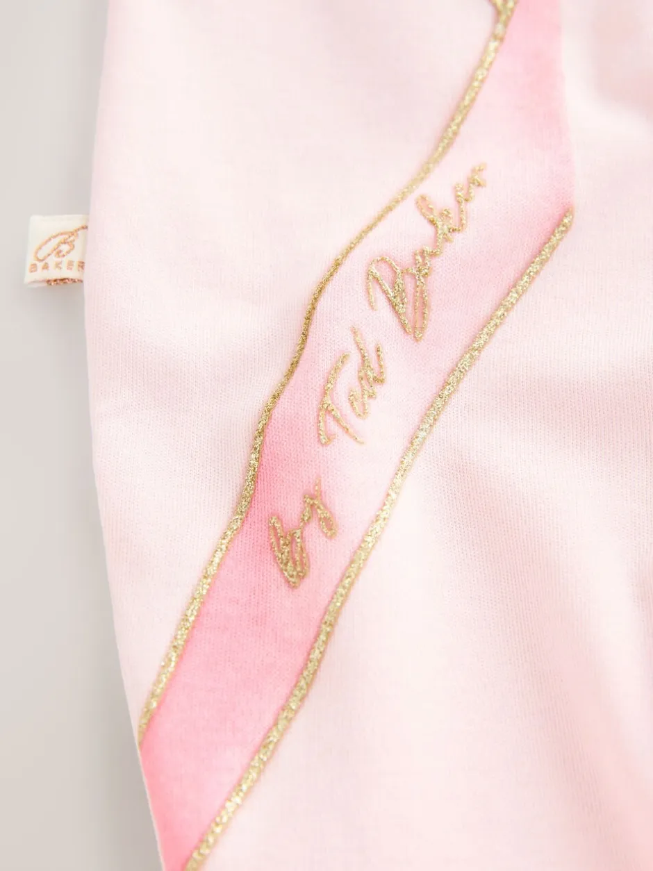Babypakjes En Babypyjama's|Baker by Ted Baker - Born in 2026 - babypyjama met strik in roze