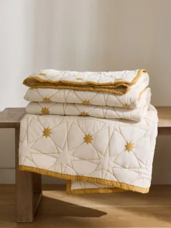 Kussentjes En Plaids|Kussentjes En Plaids|Next Bedsprei met geborduurde sterren