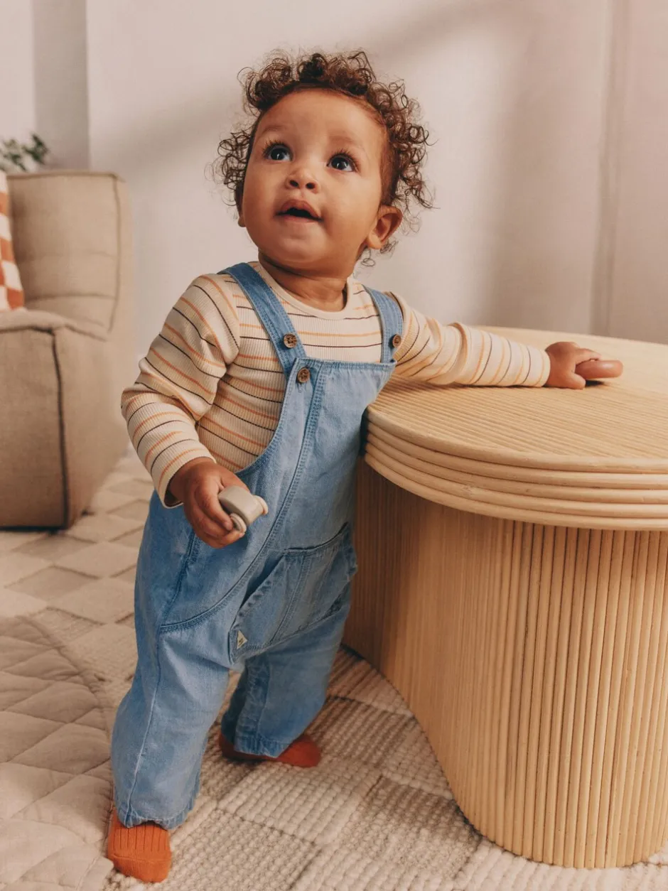 Rompertjes En Tuinbroeken*Next - Babyset van denim bretelbroeken en bodysuit (0 mnd - 2 jr) Blauw