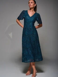 Jurken*Jolie Moi - Sequin Angel Sleeve Fit & Flare Midaxi Dress Blauw