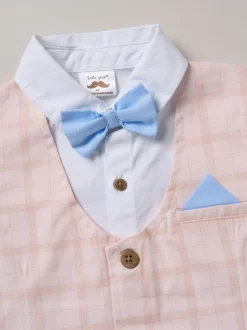 Kostuums En Herenvesten*Little Gent - 100% Cotton Shirt with Mock Waistcoat Shorts and Bowtie Outfit Set Blauw