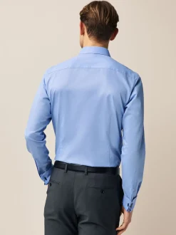 Formele Overhemden|Shirts|Next - Slim Fit - Eenvoudig te strijken slim fit overhemd met textuur en dubbele manchetten Blauw