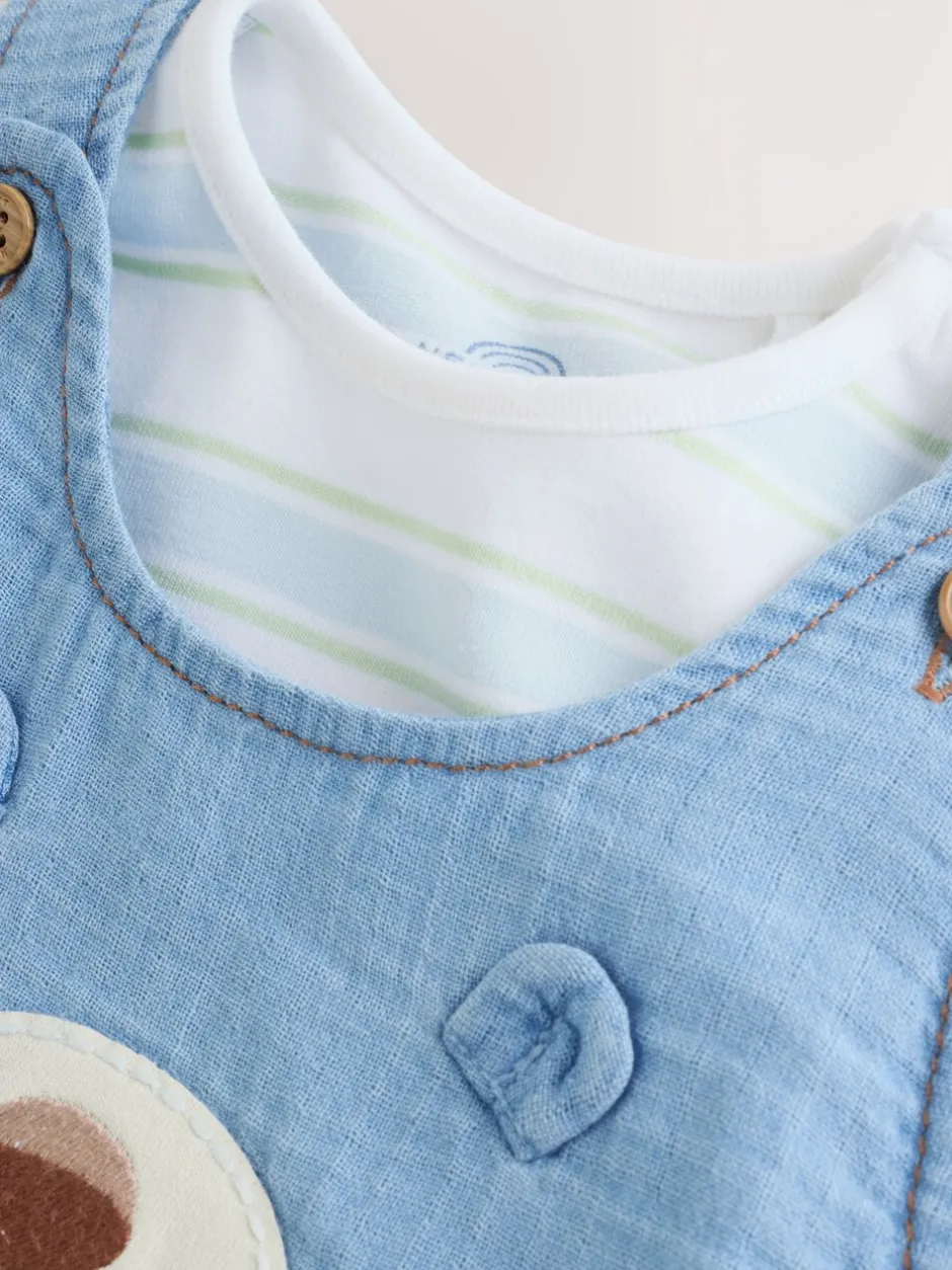 Rompertjes En Tuinbroeken|Next Blauw met beren - Woven Dungarees and Bodysuit Baby Set (0mths-2yrs)