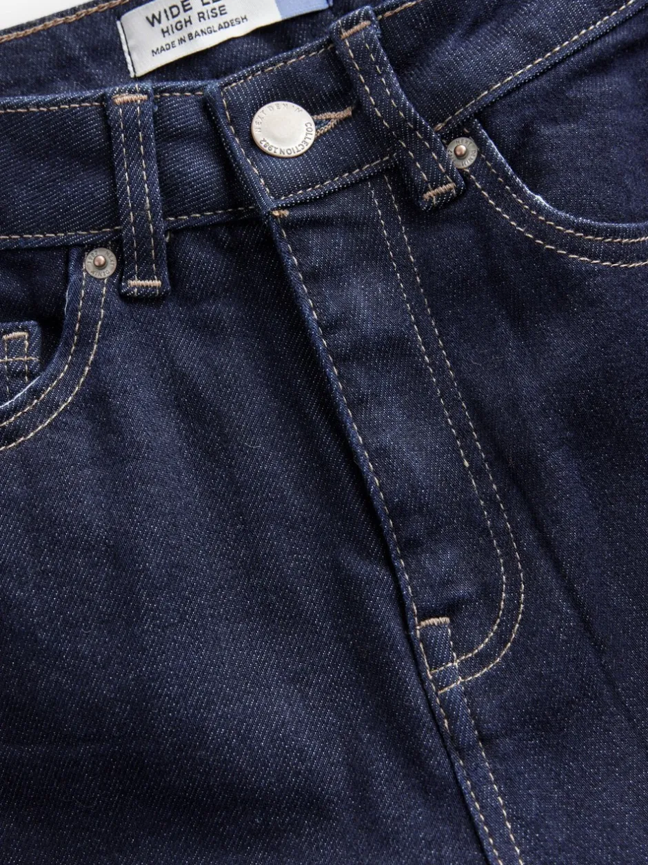 Jeans*Next - Jeans met zandloperpasvorm en wijde pijpen Blauw met wassing