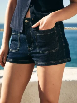 Shorts*Next - Patch Pocket Mini Denim Shorts Blauw met wassing