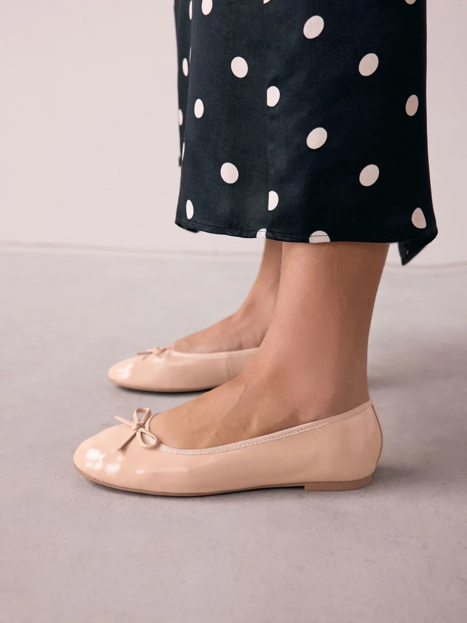 Lage Schoenen|Next Blush Roze lakleer - Ballerina's met ronde neus