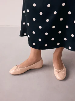 Lage Schoenen|Next Blush Roze lakleer - Ballerina's met ronde neus