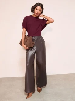 Gelegenheidskleding|Friends Like These - Button Detail Short Sleeve Top Bordeauxrood