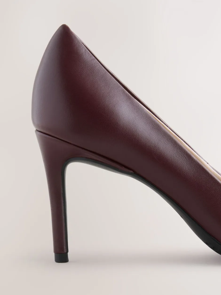 Ruimvallend En Extraruimvallend|Schoenen Met Hakken|Next Bordeauxrood - Leren mid-court pumps