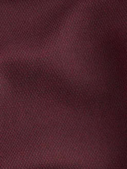 Shirts|Next Bordeauxrood - Normale Pasvorm - Onderhoudsvriendelijk, getextureerd, slim fit overhemd met enkele manchet