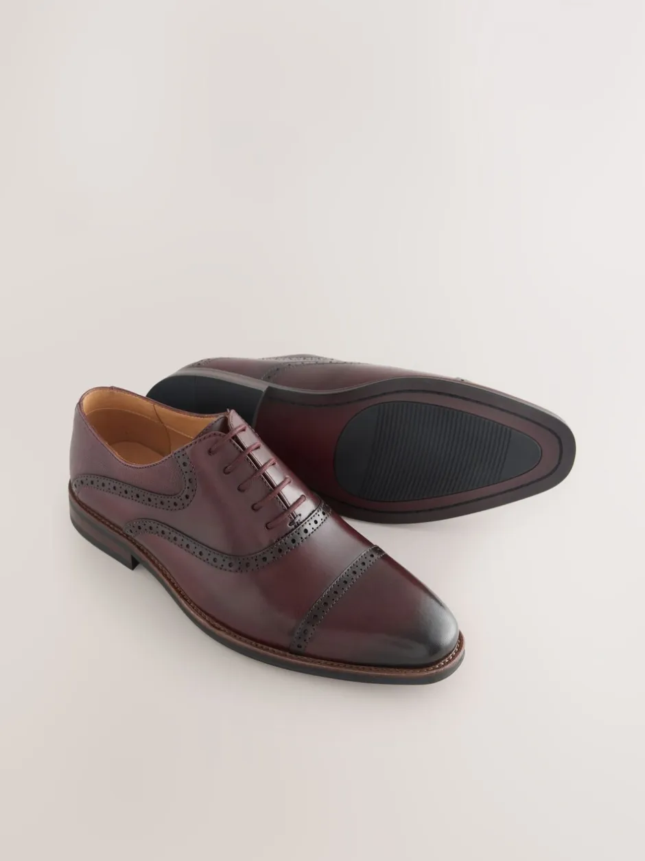 Schoenen|Formele Schoenen*Next - Oxford-schoenen met neusstuk Bordeauxrood