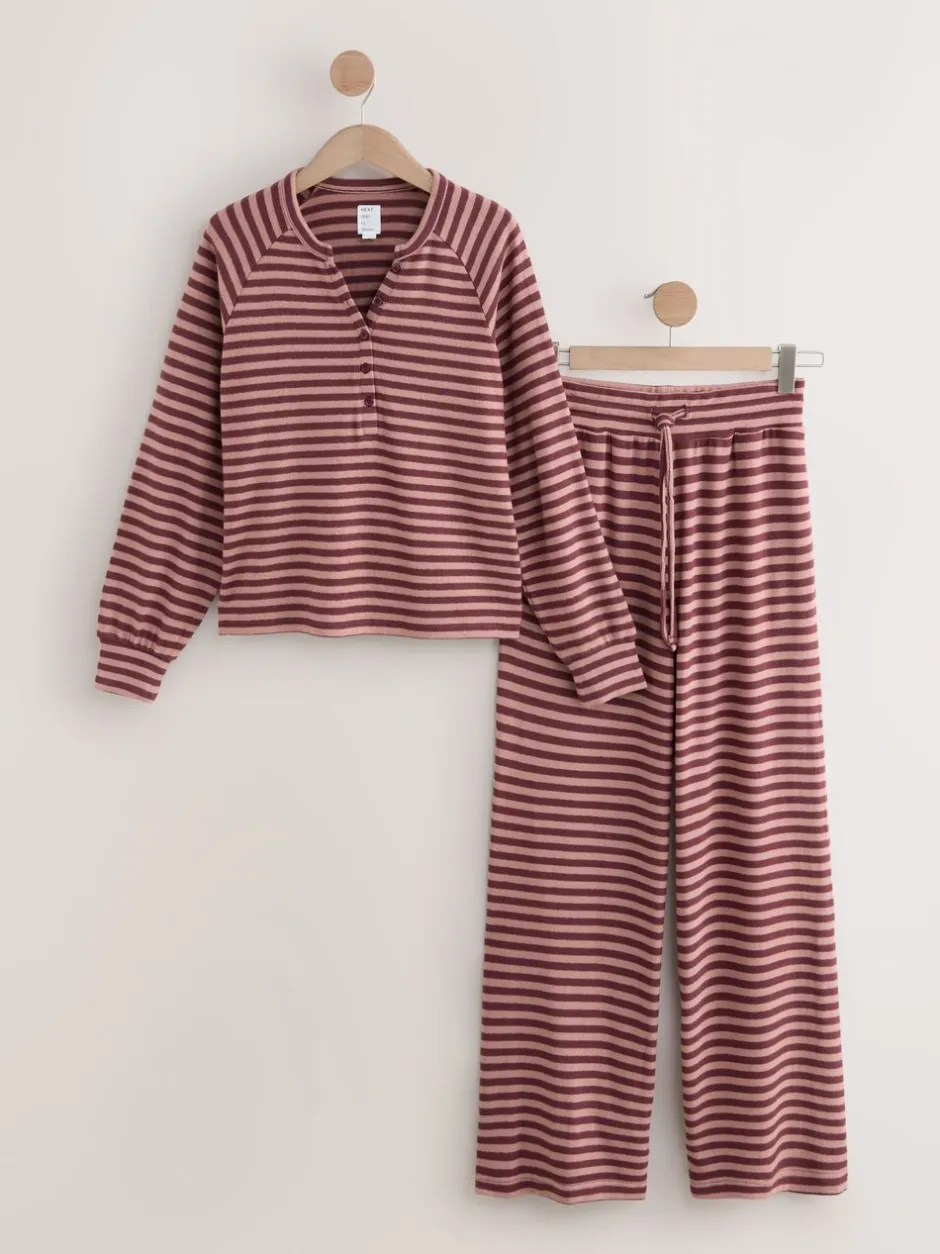 Pyjama's|Loungewear*Next - Behaaglijke pyjama met lange mouwen Bordeauxrood gestreept