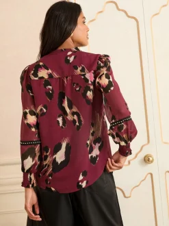 Gelegenheidskleding|Blouses En Overhemden*Love & Roses - Print blouse met inkeping bij de hals en hardware Bordeauxrood met dierenprint