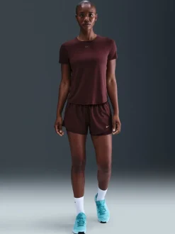Shorts|Nike - Dri-FIT One 3 Inch 2-In-1 shorts met halfhoge taille Bourgondië crush