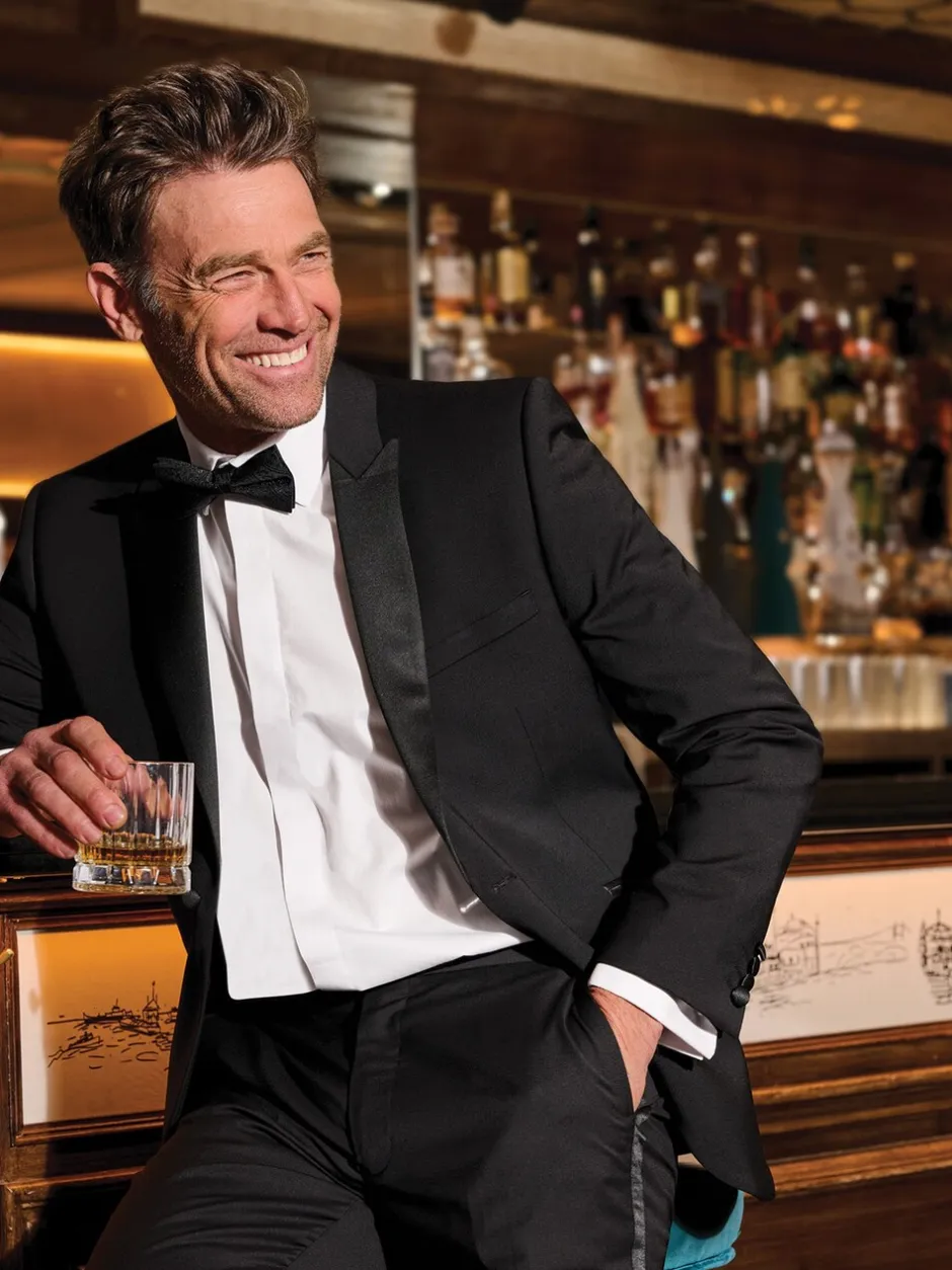Smokings En Feestkleding|Brook Taverner Wool Blend Dinner Suit Jacket
