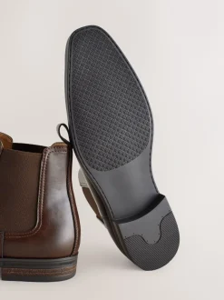Boots*Next - Chelsea laarzen Bruin