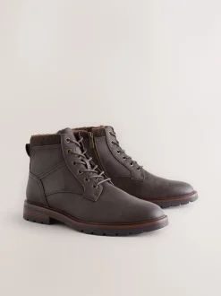 Boots|Next - Hoge borggevoerde laarzen met rits Bruin
