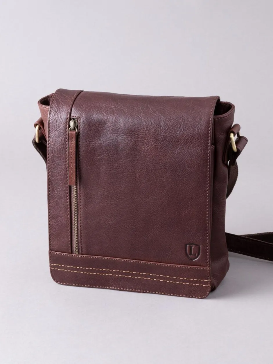 Tassen*Lakeland Leather - Keswick messenger bag, medium Bruin