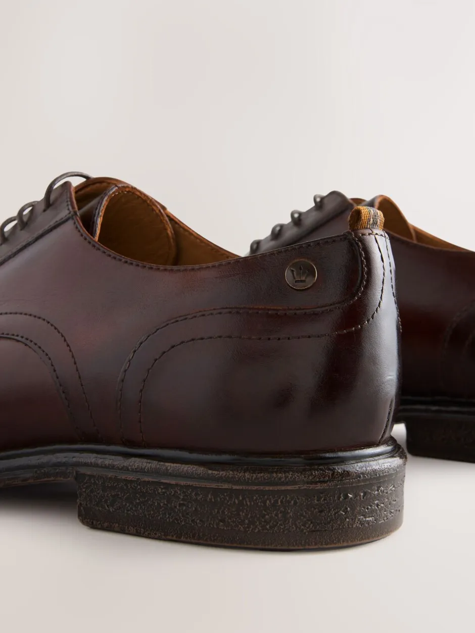 Formele Schoenen|Next - Leren schoenen met contrasterende neus Bruin