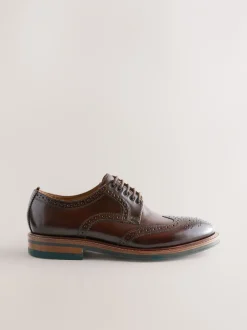 Schoenen|Formele Schoenen*Next - Standaard pasvorm - Leren brogues met contrasterende dikke zool Bruin