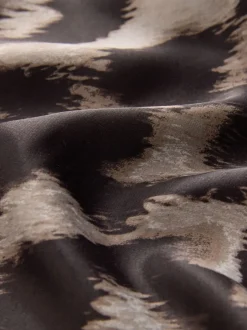 Rokken*Next - Satijnen midirok Bruin met dierenprint