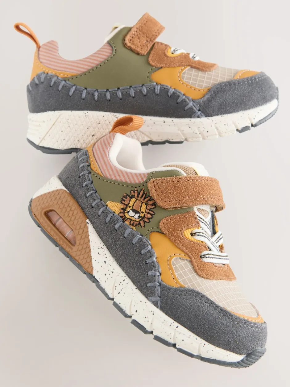 Babyschoenen|Sneakers*Next Bruin met leeuw - Elastische sportschoenen