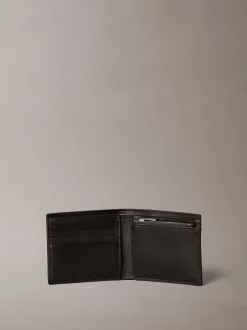 Portemonnees*Calvin Klein Embossed Allover Monogram Bifold Wallet with Coin Pouch