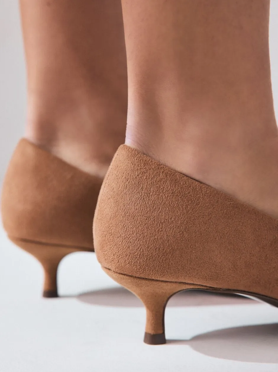 Ruimvallend En Extraruimvallend|Schoenen Met Hakken*Next - Puntige lage naaldhakken schoenen Camel