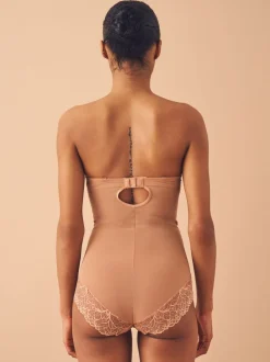 Shapewear|Next - Kanten body met cups en sterke buikcorrectie Caramel-nude