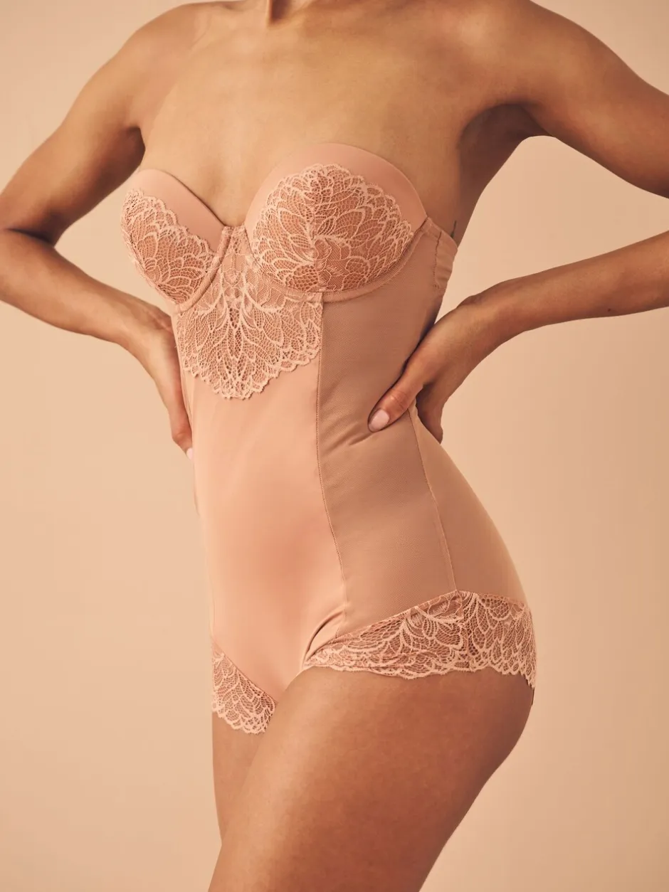 Shapewear|Next - Kanten body met cups en sterke buikcorrectie Caramel-nude