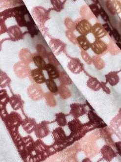 Catherine Lansfield|Catherine Lansfield Crochet Print Blanket Throw Roze