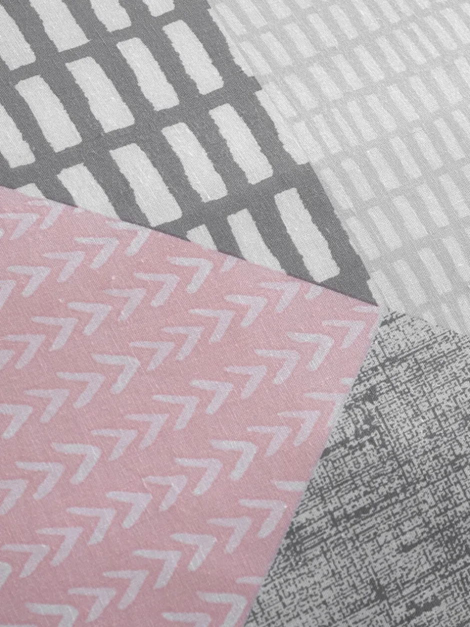 Catherine Lansfield|Catherine Lansfield Larsson set van dekbedovertrek en sloop met geometrische print