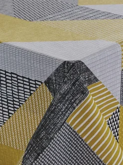 Tafellinnen En Placemats |Catherine Lansfield Larsson Geo 100% katoenen tafelkleed Okergeel