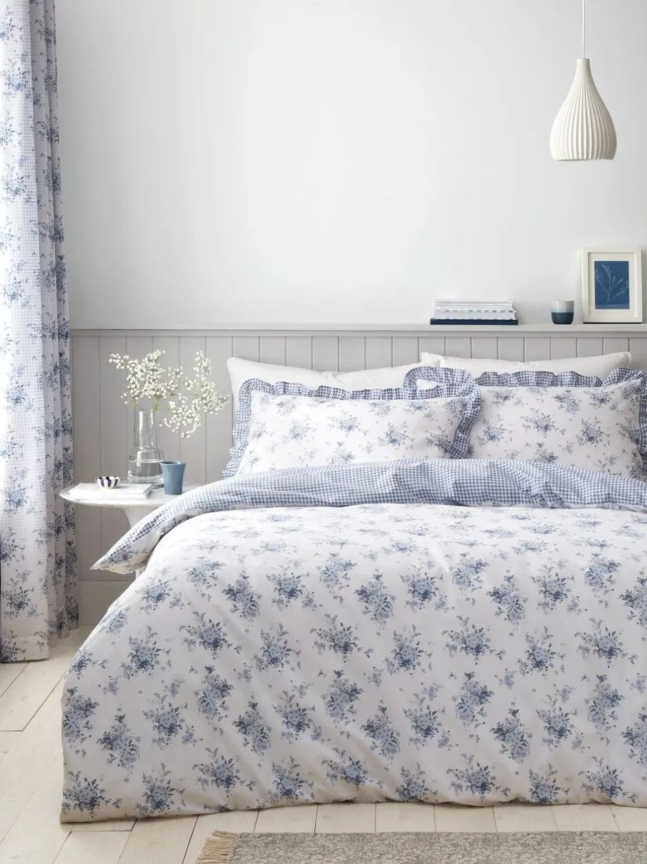 Catherine Lansfield*Catherine Lansfield Lucie Floral Frill Reversible Duvet Cover Set