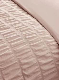 Catherine Lansfield|Catherine Lansfield Seersucker Frill Duvet Cover Set Roze