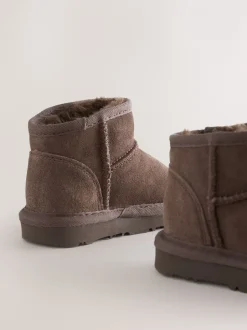 Boots*Next Chocolade Bruin Waterafstotend - Suède instaplaarzen