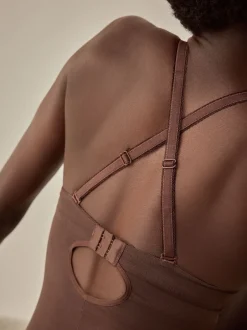 Shapewear|Next - Kanten body met cups en sterke buikcorrectie Chocolade nude