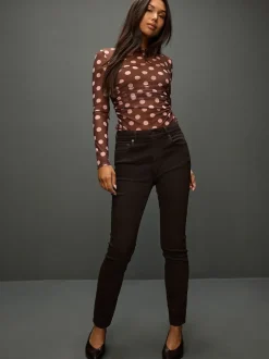 Jeans|Next - Authentieke relaxed skinny jeans Chocoladebruin