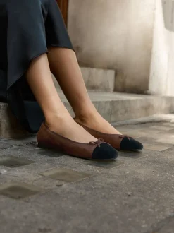 Ruimvallend En Extraruimvallend|Lage Schoenen*Next Chocoladebruin - Ballerina's met ronde neus