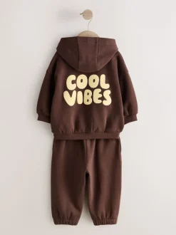 Sets En Combisets|Truien En Breisels|Next - Cool Vibes Printed Hoodie and Joggers Set (3mths-7yrs) Chocoladebruin