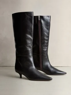 Boots*Next - Crinkle Effect Leather Signature Underset Heel Knee High Boots Chocoladebruin
