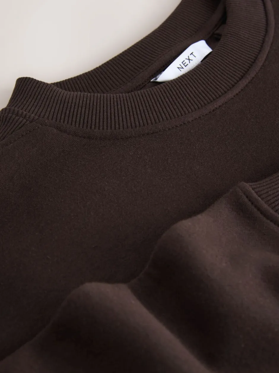 Hoody's En Sweatshirts*Next Chocoladebruin - Essentials sweatshirt met relaxte pasvorm, lange snit en zakken
