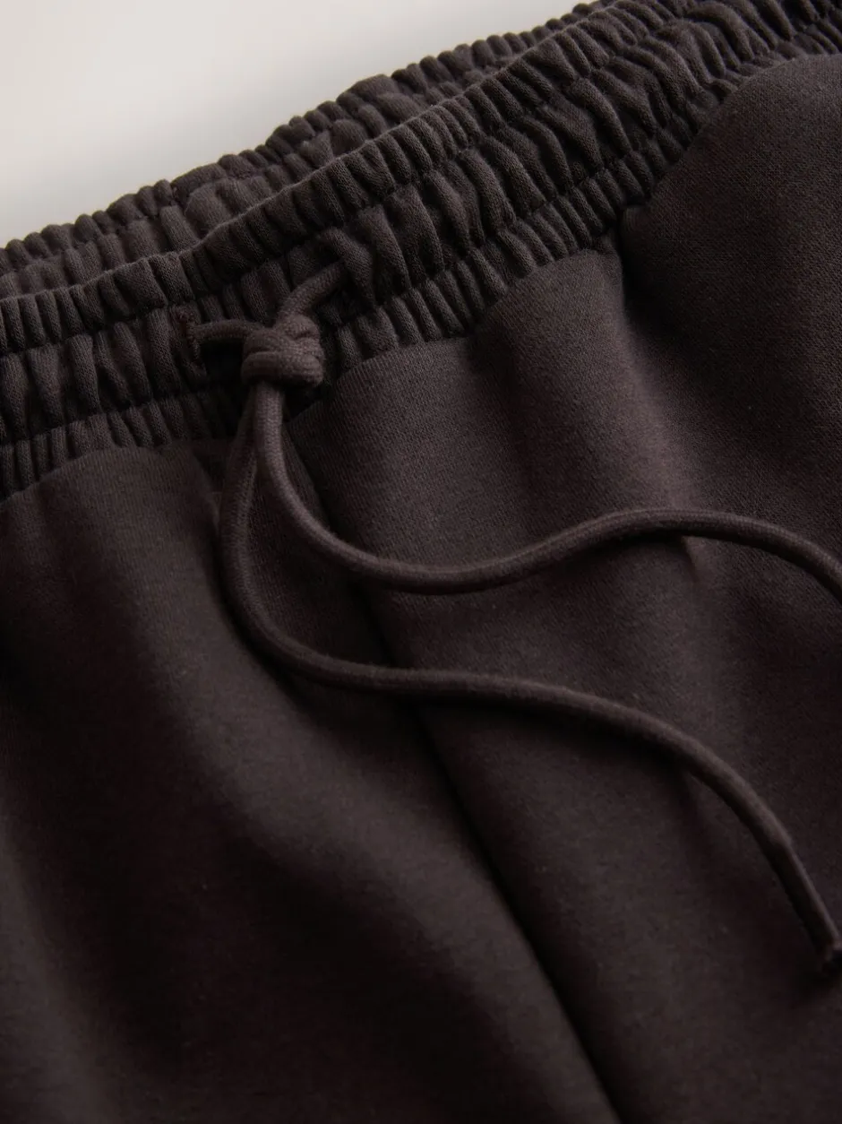 Leggings En Joggingbroeken|Next - Essentiële jersey joggingbroek met manchetten Chocoladebruin