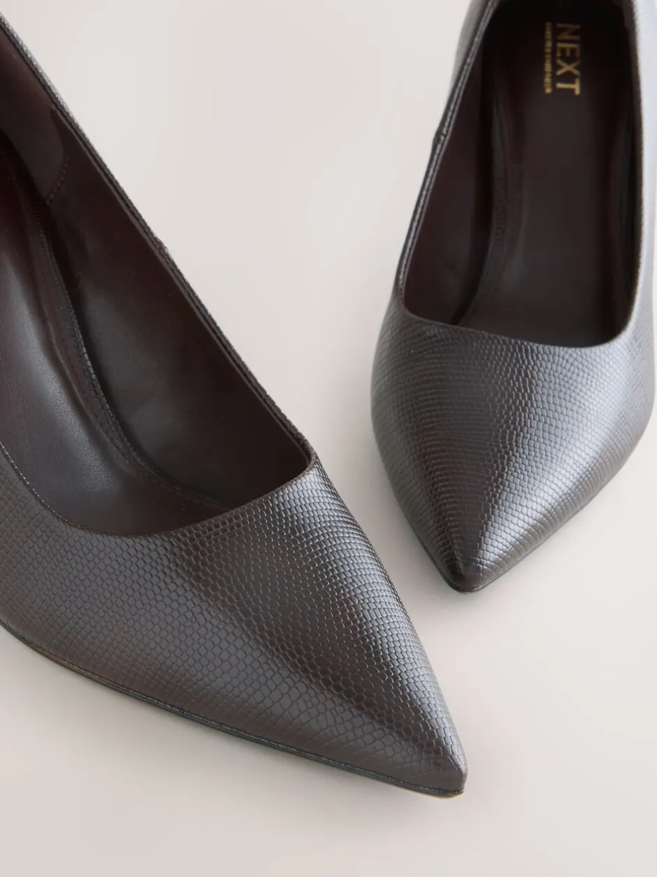 Schoenen Met Hakken*Next - Forever Comfort® Point Toe Court Heels Chocoladebruin