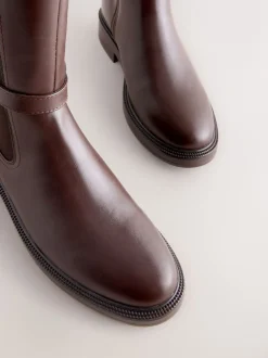 Ruimvallend En Extraruimvallend|Boots*Next - Forever Comfort® rijlaarzen met gesp Chocoladebruin